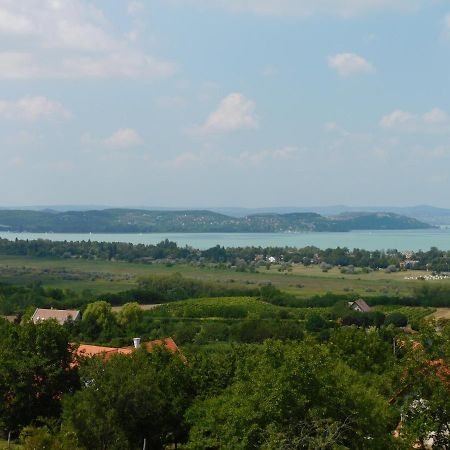 Chill & Relax Apartment Siófok Eksteriør bilde